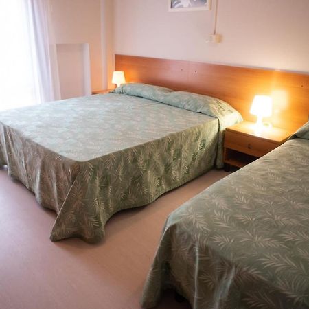 Hotel Umberto Rosolina Mare Buitenkant foto